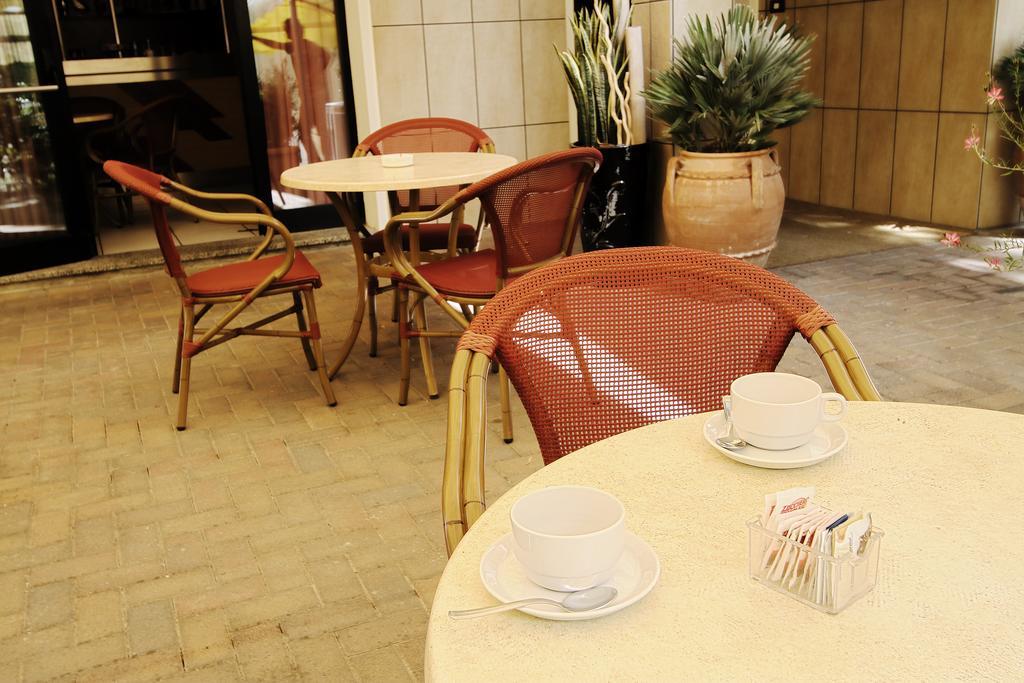 Hotel Corallo 3*